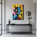 Smilende figur i surrealistisk stil med et uttrykksfullt blikk.